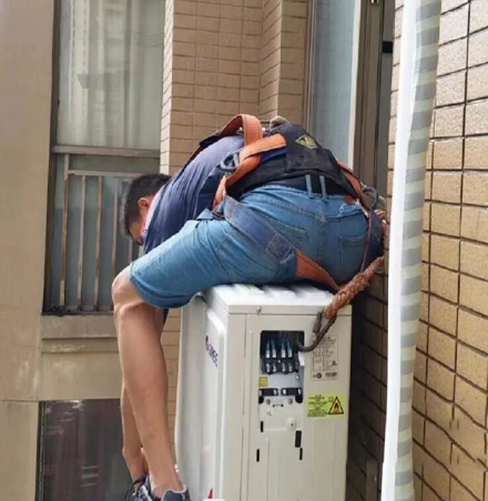 察哈尔右翼中空调移机